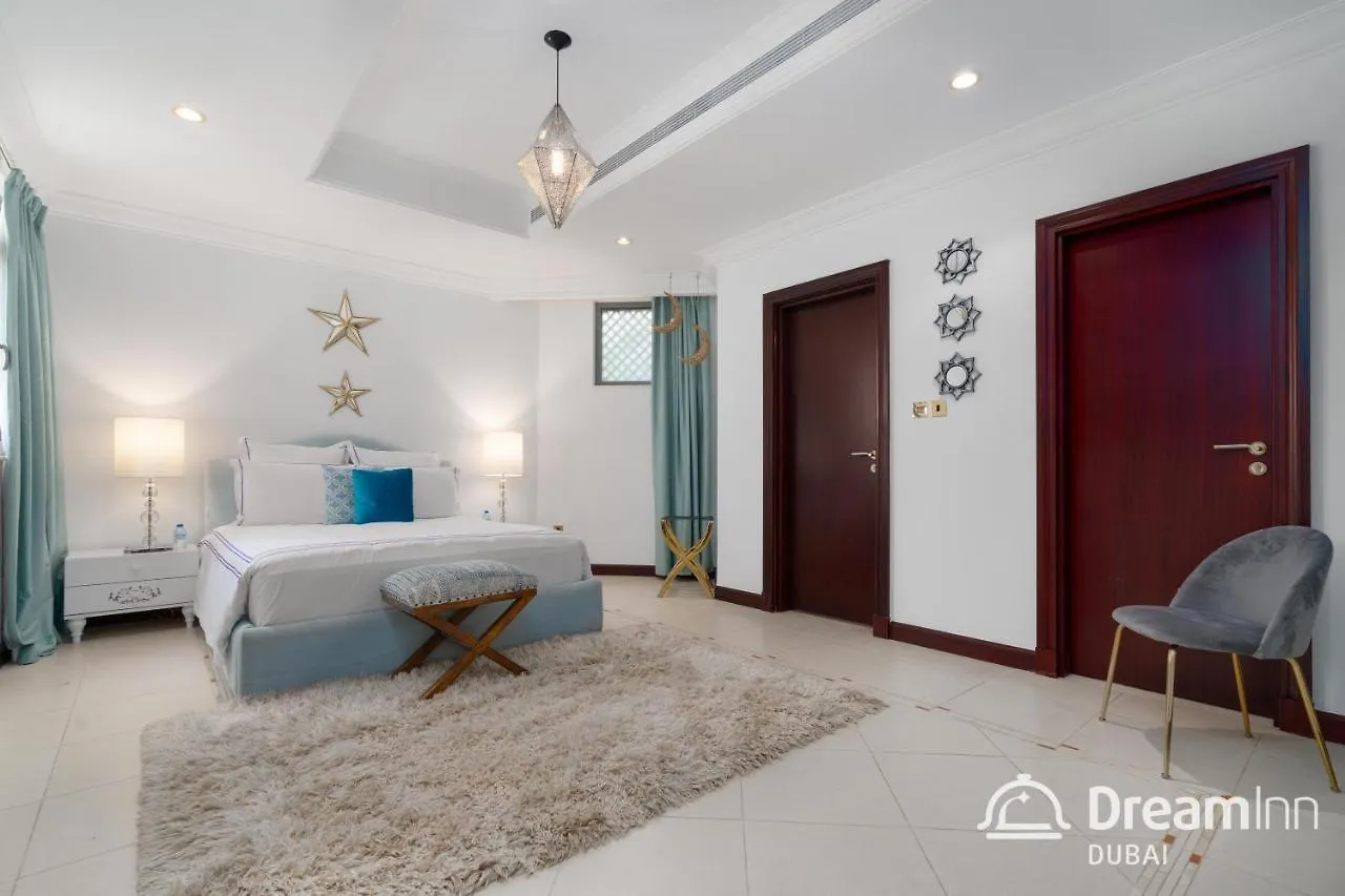 Dream Inn - Palm Island Retreat Villa Dubai 0*,