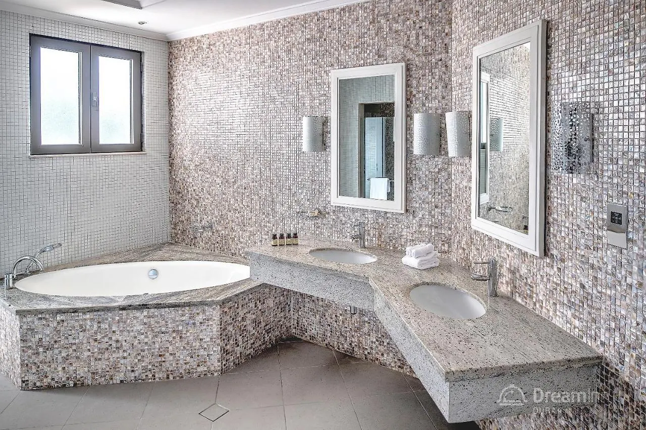Dream Inn - Palm Island Retreat Villa Dubai United Arab Emirates