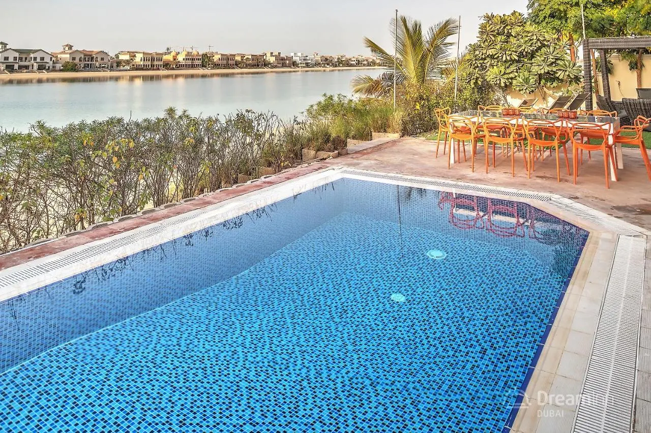 Dream Inn - Palm Island Retreat Villa Dubai United Arab Emirates